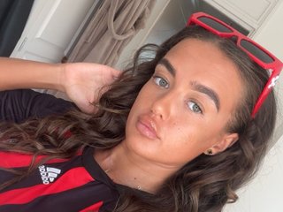 LucyyLou