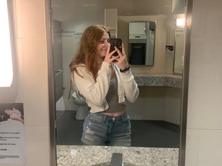 LucyyLovez