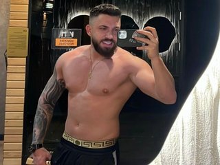 LustyMikee