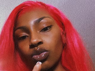 LuxLover25
