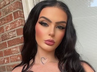 LuxxxEden