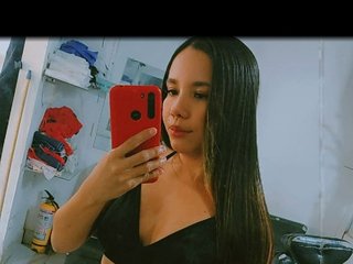 Mariana_Horny
