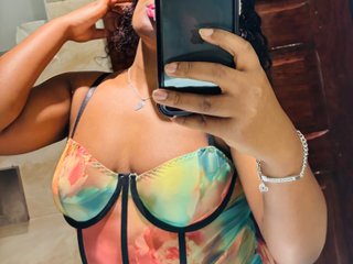 Mia_x_x