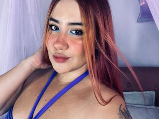 Miaa_Foxx