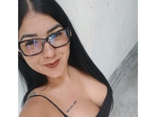 Miaa_cherryy