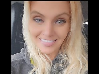 MistressHayloLynn