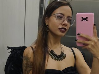 Natasha_Gray