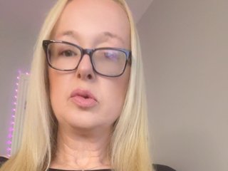 Naughtycurvyava