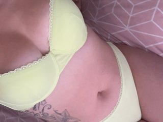 Nauguty_Katee