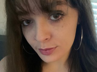 NikkiBoo25