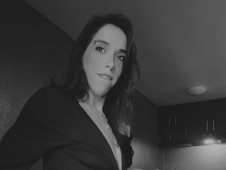 Petitebigbootybabe69