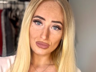PrincessLaceyHilton