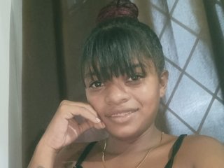 Roxy_sweet29