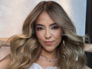 SamanthaBlondie