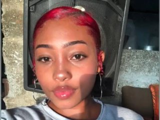 Scarlet_Luv