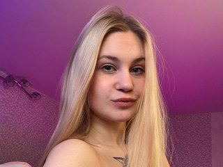 Sofia_Kenwood