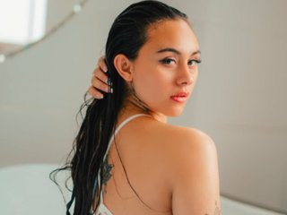SwanyLovia