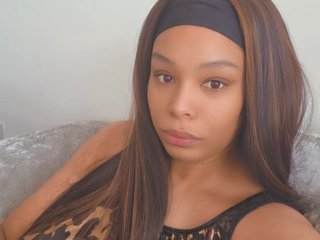 TheRealBellaRose77