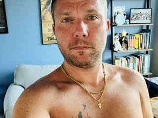 TheRealDustinNY