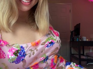 The_Blondiee