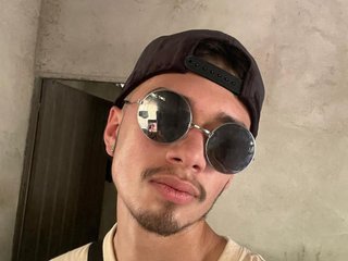 Theo_Stone