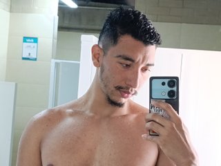 Timothy_Rose
