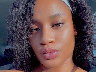 Trixii_Turner