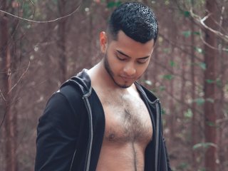 Tyler_price live cam