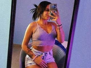 Valeria_Ponce