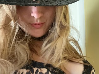 Violet_MonroeXXX