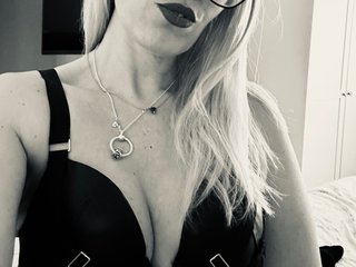 XCandyTeaseX