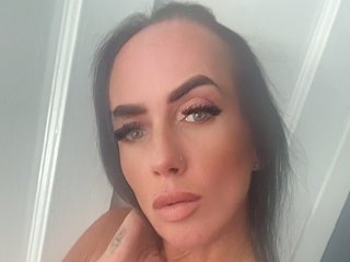 XHORNYHANNAHX