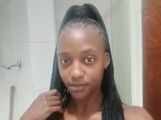 XXXLucia21
