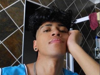 XXXTRALongcock