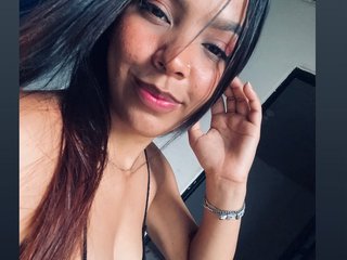 ZoeCharlotte30
