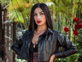 Zoe_Luxe