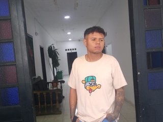 arley_hot19