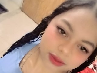 bebyloveyesy