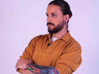 hairlongstud