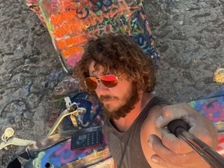 mrManHands