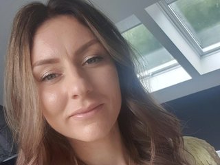 nicnac_toesUK
