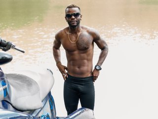 santiblack