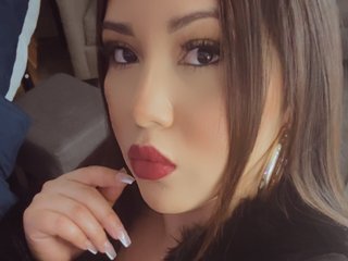 xxNaughtyLittleKittyxx
