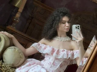 streamate adisson_fox webcam profile pic via coupleslivesex.com