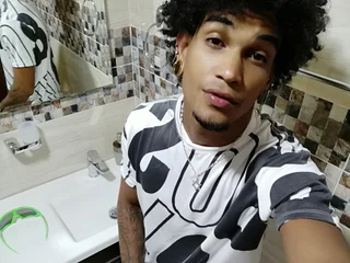 Cam boy Aharon_sex21