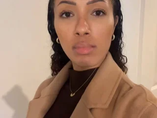 Aisha_Phoenix