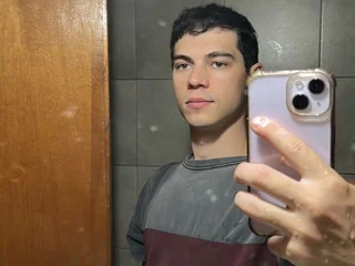 Alex999