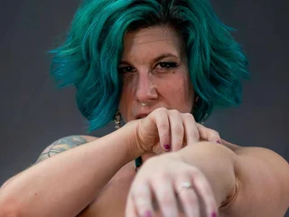 AlexAura138