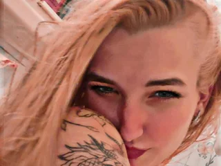 alissaclent webcam profile - Gabonese