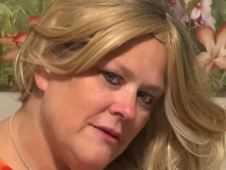 AmandaBBW49 profile